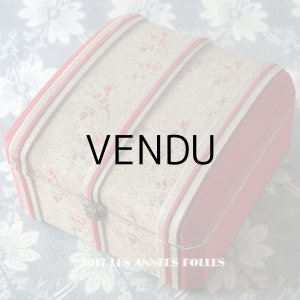 画像: 19世紀 アンティーク ナポレオン3世時代 花模様のお菓子箱 木箱 ドラジェ & チョコレート 