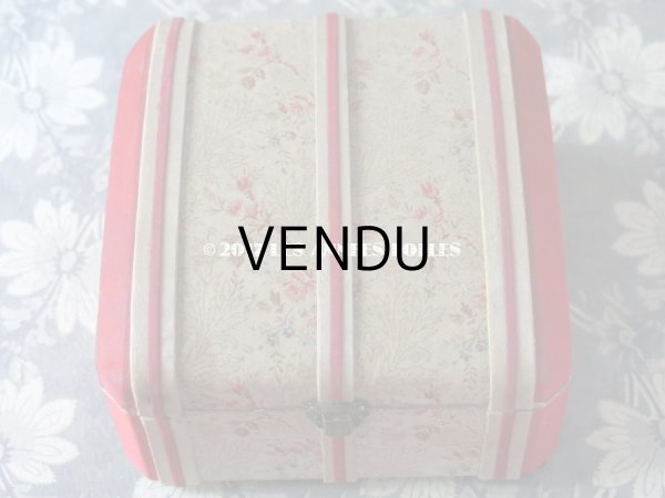 画像8: 19世紀 アンティーク ナポレオン3世時代 花模様のお菓子箱 木箱 ドラジェ & チョコレート  (8)