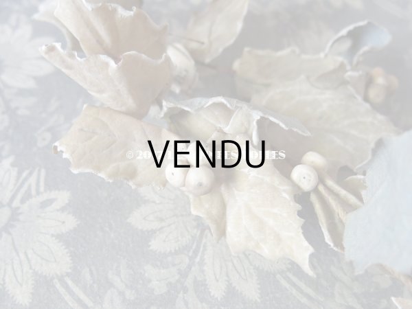 画像5: 19世紀末 アンティーク  柊のコサージュ アイボリー色の実 - AU BON MARCHE - (5)