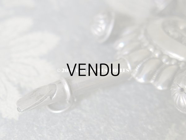 画像7: 19世紀 ナポレオン3世 アンティーク ラトル 薔薇の花かご ガラガラ 笛付き シルバー＆ボーン製 (7)
