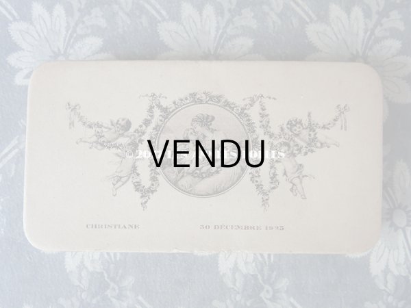 画像3: 1923年 アンティーク ドラジェのお菓子箱 天使＆薔薇のガーランド CHRISTINE 30 DECEMBRE 1923 (3)