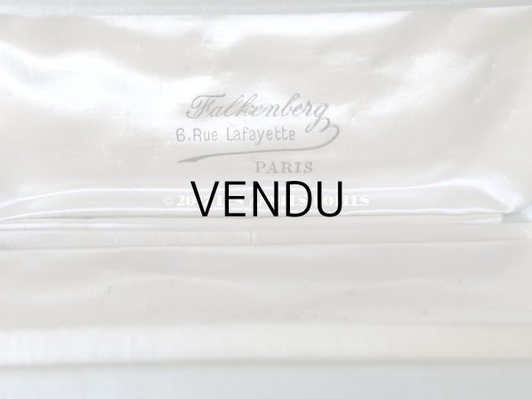 画像4: アンティーク ジュエリーボックス パールブルーのシルクサテン (4)