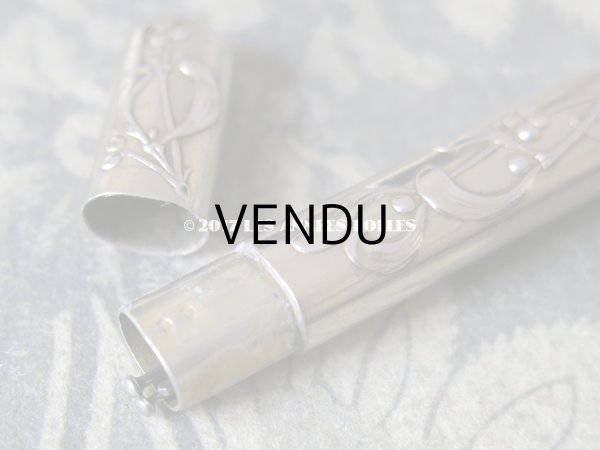 画像16: 1900年代 アンティーク シルバー製 ヤドリギの裁縫道具セット  (16)