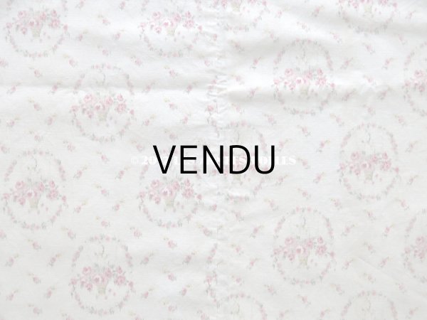 画像4: 1900年代 アンティーク  薔薇の花かごのぼかし柄 コットン製ファブリック 106×104cm (4)