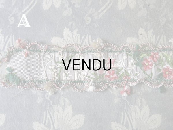 画像3: 18世紀 アンティーク シルク製 ジャガード織 リボン 花模様  (3)