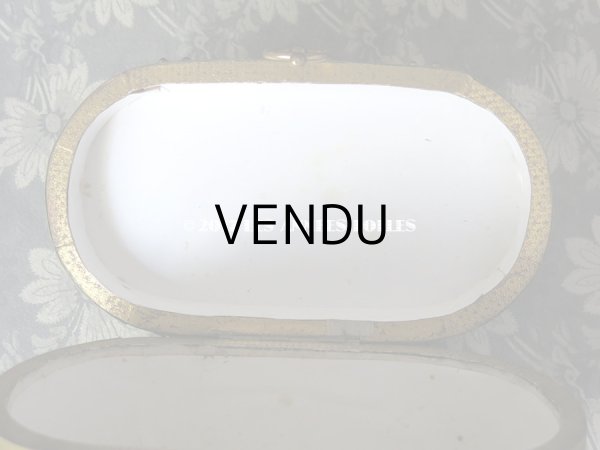 画像11: 19世紀 アンティーク ナポレオン3世時代 お菓子箱 薔薇のガーランド 木箱 ドラジェ & チョコレート  (11)