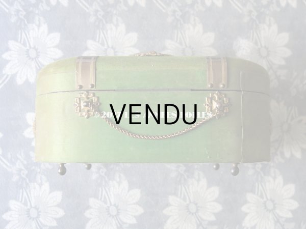 画像6: 19世紀 アンティーク ナポレオン3世時代 お菓子箱 薔薇のガーランド 木箱 ドラジェ & チョコレート  (6)