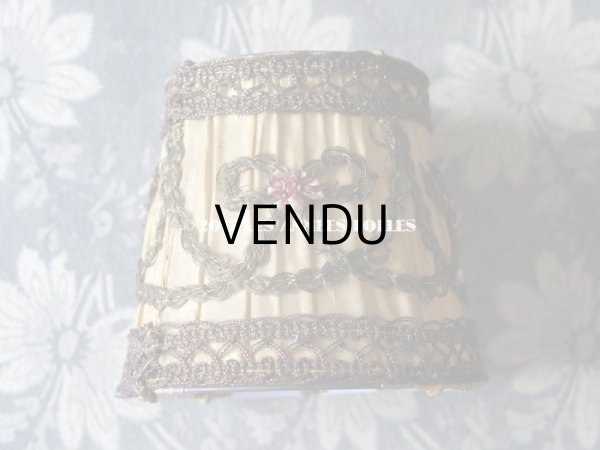 画像7: 19世紀末 アンティーク ロココ調 小さな ランプシェード 淡い山吹色 (7)