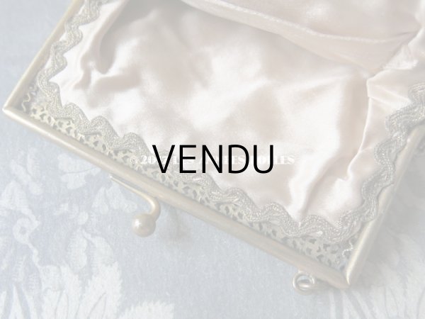 画像7: 19世紀末 アンティーク  オモニエール 薔薇のブーケ & ガーランド ニードルポイント (7)