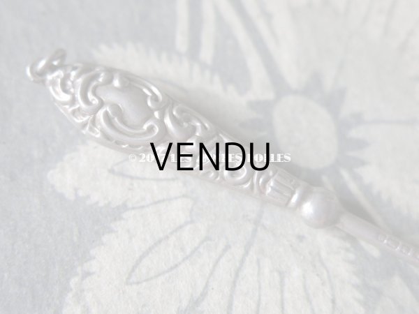 画像5: 19世紀 英国製 アンティーク  シルバー製 シャトレーヌ用 小さなかぎ針  (5)