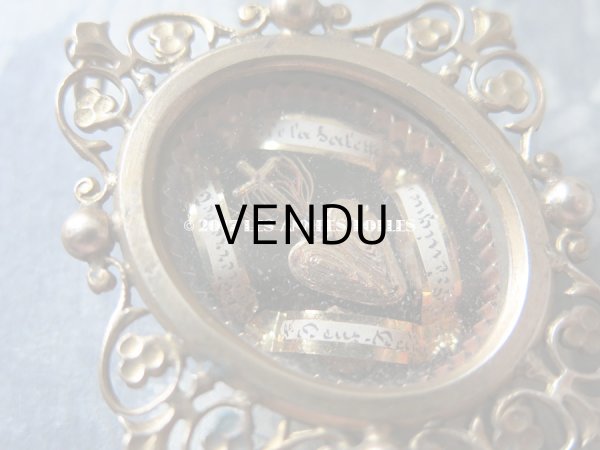 画像4: 【 2017クリスマスセール対象外 】 19世紀 アンティーク ルリケール　聖遺物のペンダント　クロス＆ハート 聖人の遺品 (4)