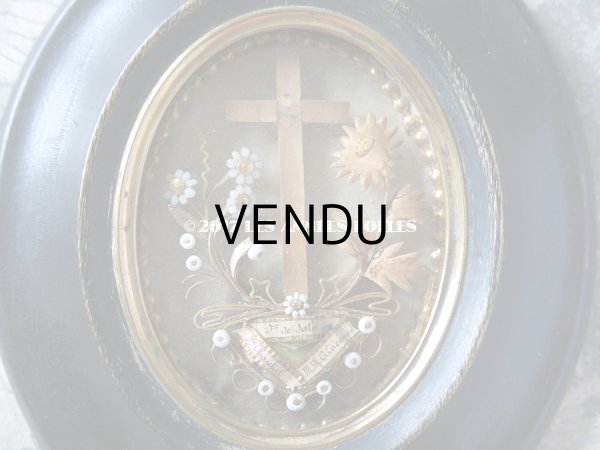 画像3: 19世紀 アンティーク ルリケール　聖遺物のガラスフレーム  聖人の遺品 (3)