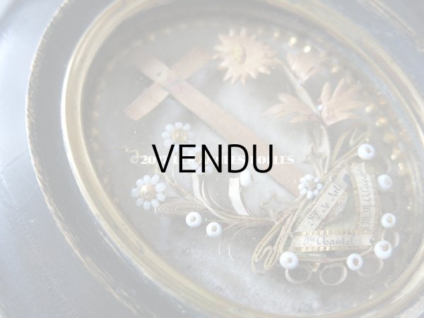 画像4: 19世紀 アンティーク ルリケール　聖遺物のガラスフレーム  聖人の遺品 (4)