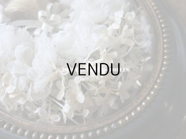 画像5: 19世紀 アンティーク ルリケール　聖遺物のガラスフレーム  白い布花  (5)