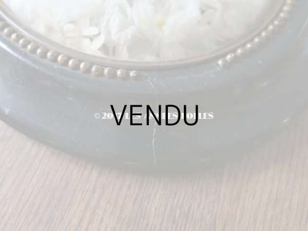 画像4: 19世紀 アンティーク ルリケール　聖遺物のガラスフレーム  白い布花  (4)