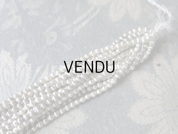 画像11: 1920年代 アンティーク 吹きガラス製 極小 ビーズ ライン入り シルバー  スフレビーズ 2×2.5mm   (11)