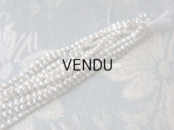 画像14: 1920年代 アンティーク 吹きガラス製 極小 ビーズ ライン入り シルバー  スフレビーズ 2×2.5mm   (14)