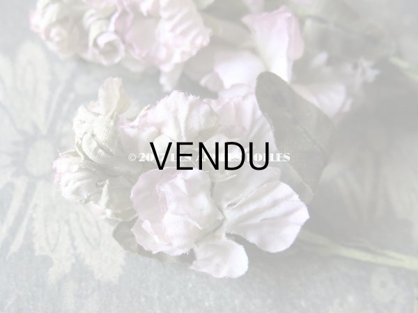 画像7: 1900年代 アンティーク　淡いピンクパープルの花のコサージュ 布花 (7)