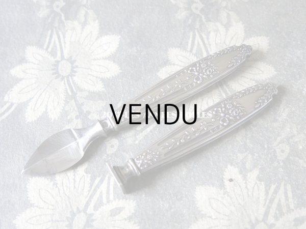 画像5: アンティーク シルバー製 レタリングセット 花＆リボン ペン軸 & シーリングスタンプ ＆レターオープナー & ペーパーナイフ & ペンシル (5)