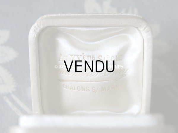 画像6: アンティーク ジュエリーボックス オフホワイトのシルクサテン (6)