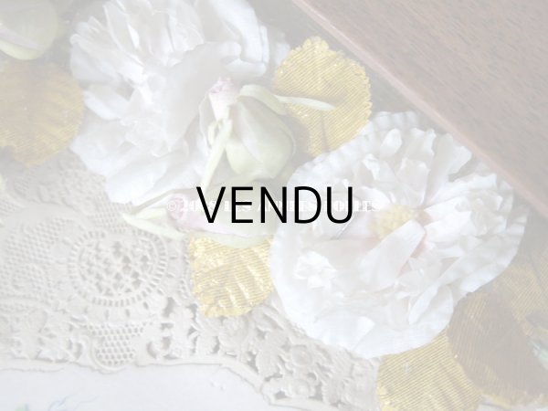 画像4: 1879年 アンティーク ガラスのフレーム入り コミュニオンの記念 淡いピンクの薔薇のヘッドリース　 (4)