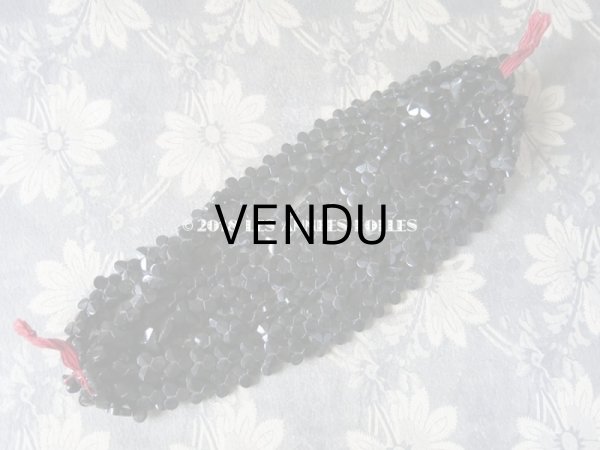 画像6: 1900年代 アンティーク フレンチジェット クローバー型 ビーズ オーバル 25ピース  (6)