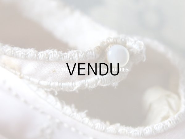 画像8: 1900年代 アンティーク ベビー用  淡いピンクの靴 手刺繍の花模様 (8)