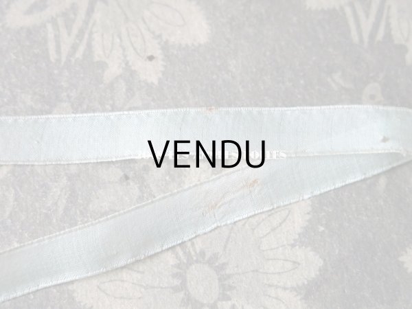 画像4: 1900年代 アンティーク シルク製 オーガンジーのリボン ミントグリーン 1.2cm幅  5.8m (4)