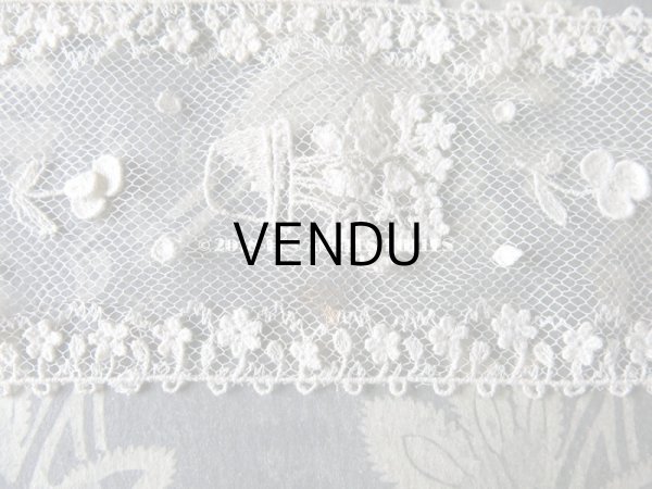 画像9: 1920年代 アンティーク レース フラワーポットの刺繍入り  花の縁取り 1.55m (9)