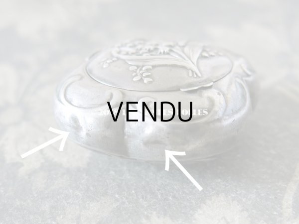 画像6: アンティーク シルバー製 鈴蘭のパウダーケース   (6)