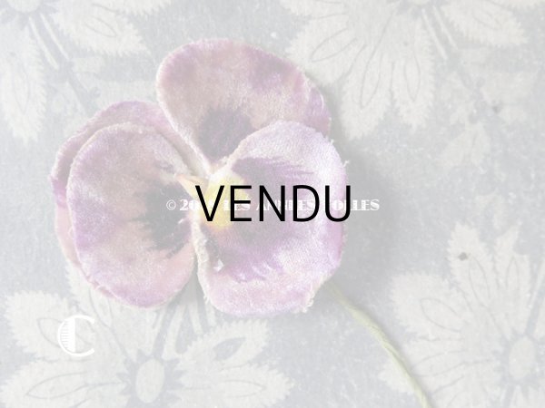 画像8: アンティーク  パンジーの布花 ベルベットのコサージュ (8)