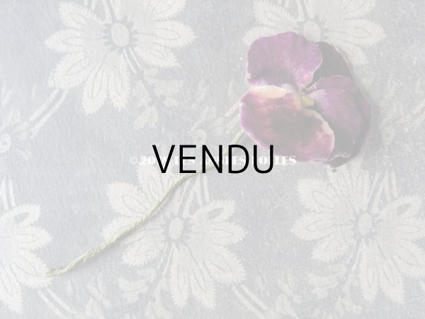 画像16: アンティーク  パンジーの布花 ベルベットのコサージュ (16)