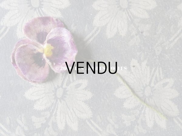 画像9: アンティーク  パンジーの布花 ベルベットのコサージュ (9)