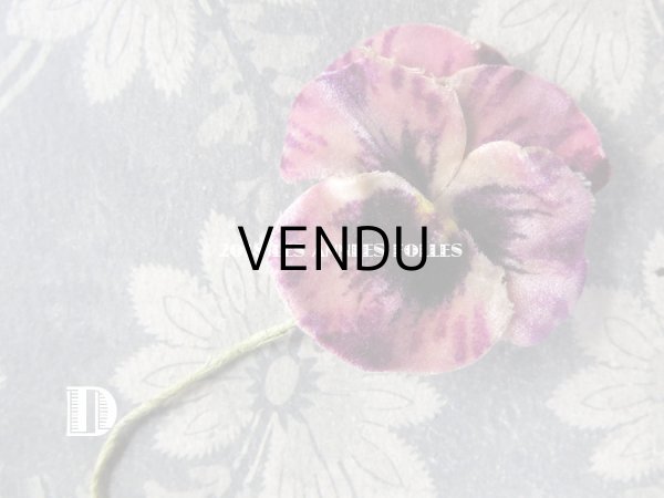 画像11: アンティーク  パンジーの布花 ベルベットのコサージュ (11)