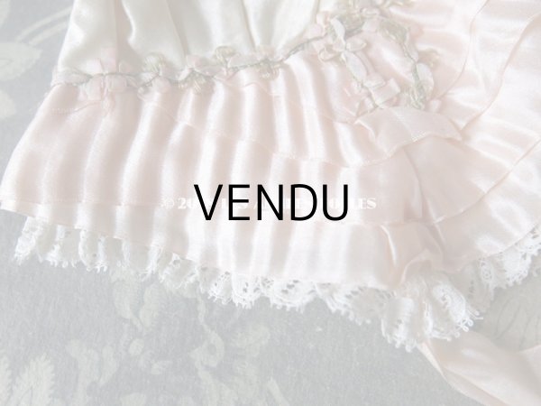 画像4: 1920年代 アンティーク ボネ ベビーピンクのフリルリボン & ロココトリム ナイトキャップ (4)