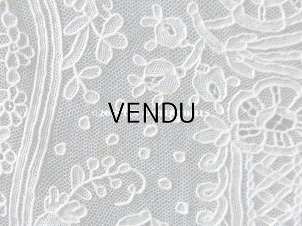 画像18: 19世紀 アンティーク ポワンドガーズのレース  結婚式のハンカチ 王冠の刺繍 【 ポワン・ド・ガーズ 】 (18)