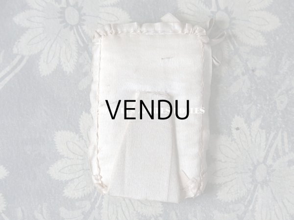 画像6: 19世紀 アンティーク 貴婦人の肖像画 リボン付 とても小さなフォトフレーム (6)