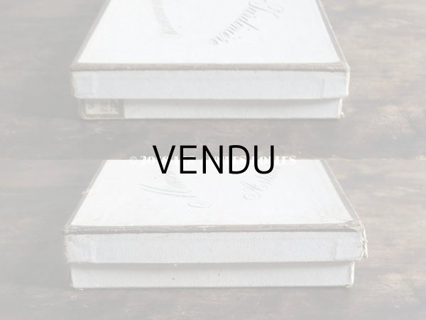 画像5: 1900年代 アンティーク　コミュニオン 初聖体のリボンの箱　- MAISON DE LA BELLE JARDINIERE - (5)