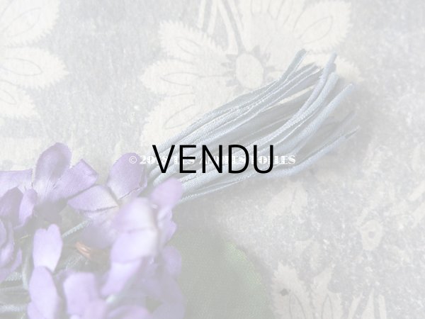 画像4: アンティーク 菫ブーケのコサージュ  (4)