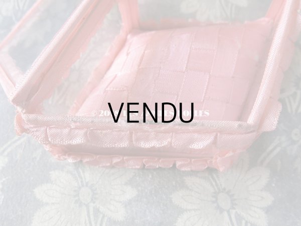 画像9: アンティーク ジュエリーボックス リボンワーク ピンクのクッション (9)