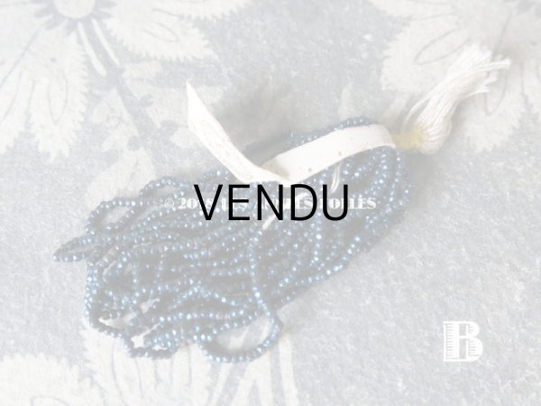 画像5: 1900年代 アンティーク メタル製 ファセットカット入り 極小 ビーズ アントワープブルー (5)