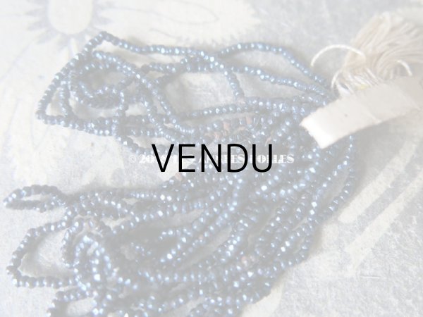 画像8: 1900年代 アンティーク メタル製 ファセットカット入り 極小 ビーズ アントワープブルー (8)