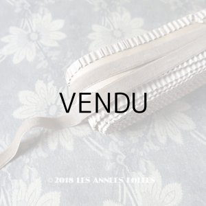 画像: 19世紀末 アンティーク シルク製 ベルベットリボン ダブルフェイス 10mm幅 ベージュ 9.8m
