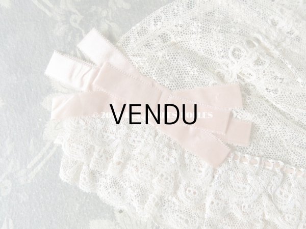 画像3: 1900年代 アンティーク 少女用 レースのボネ ベビーピンクのシルクリボン ナイトキャップ (3)