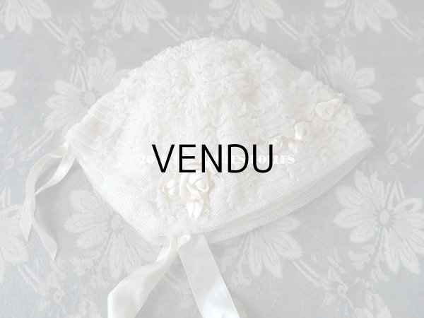 画像4: 1900年代 アンティーク ベビー用 レースのボネ オフホワイトの薔薇 ロココモチーフ ナイトキャップ (4)