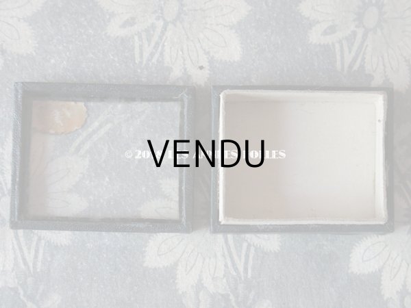 画像6: 19世紀 アンティーク 硝子の蓋の紙箱 ラベル付 ビーズ＆ラインストーン (6)