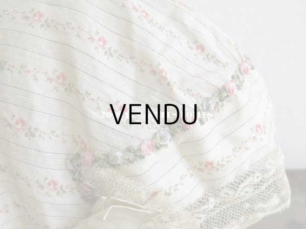 画像9: 1900年代 アンティーク ロココトリム付 薔薇模様のシャルロット (9)