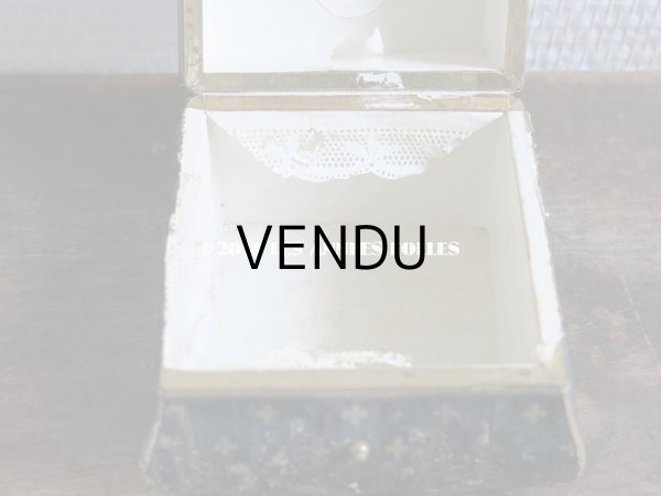 画像8: 19世紀 アンティーク ナポレオン3世時代 小さなお菓子箱  ドラジェ & チョコレート 小さな花模様 (8)