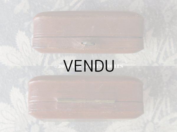 画像4: アンティーク 本革 ジュエリーボックス モノグラム　【P.W.】  (4)