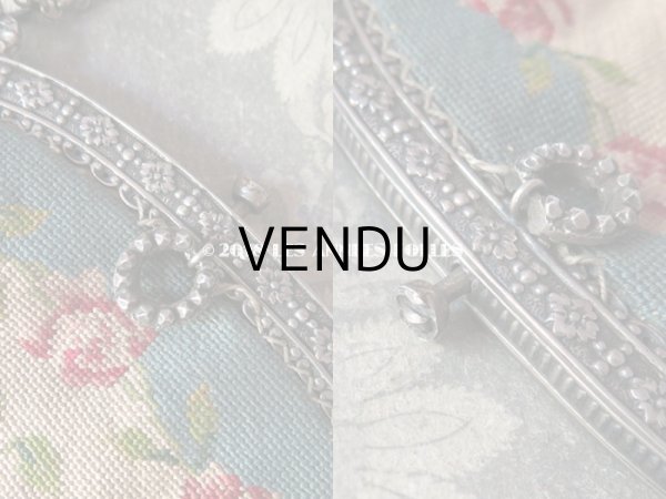 画像6: 19世紀末 アンティーク  オモニエール 薔薇模様 ニードルポイント シルバー製のフレーム (6)